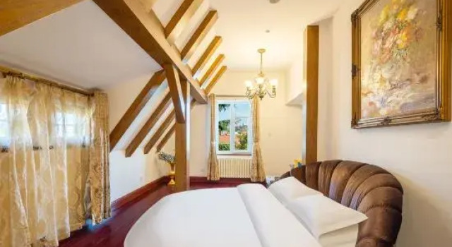Люкс World Hotel·German-Style Villas (Qingdao Zhanqiao Xinhaoshan Subway Station)