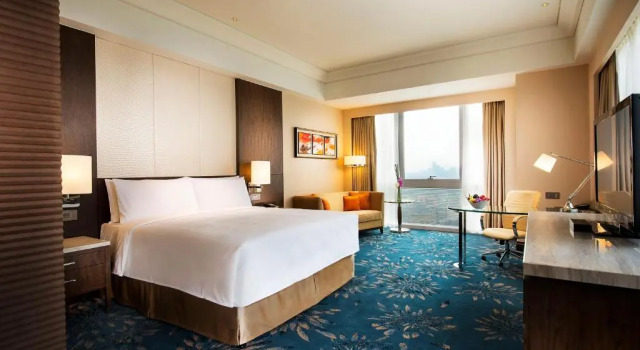 Двухместный номер Premier Shanghai Marriott Hotel Pudong East
