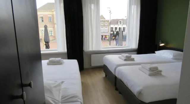 Трёхместный номер Standard Hotel Marktzicht