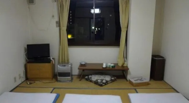 Business Hotel Wakafuji, Prenota Hotel Tsuchiura 