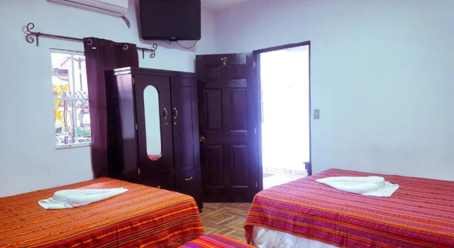Трёхместный номер Hotel La Estancia