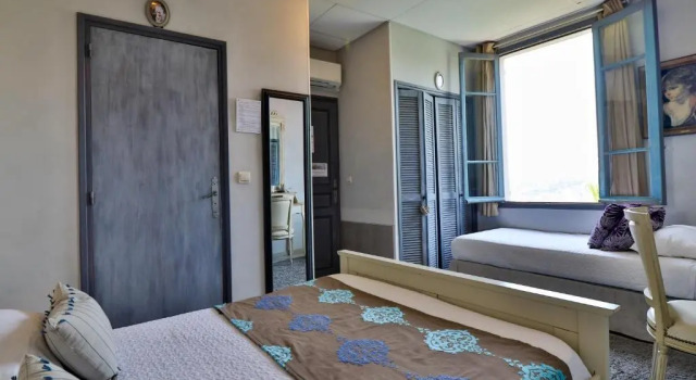 Трёхместный номер Standard Le Panoramic Boutique Hôtel