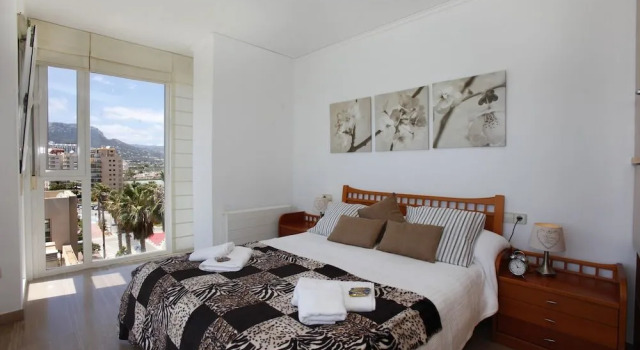 Exclusive Frontline Apt. in Luxury Residence