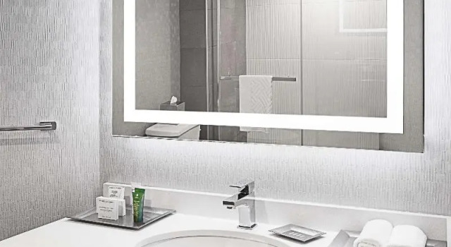 Номер Standard Ômage Hotel, Montreal Laval, a Tribute Portfolio Hotel
