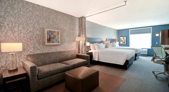Accessible bathtub Suite Home2 Suites by Hilton Las Vegas Convention Center - No Resort Fee