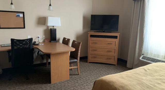 Четырёхместный люкс MainStay Suites Sidney - Medical Center