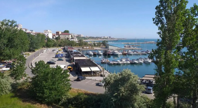 Апартаменты Apartament Promenada, 3 camere, max 6 persoane, locatie ideala, 10 min de mers pana la plaja
