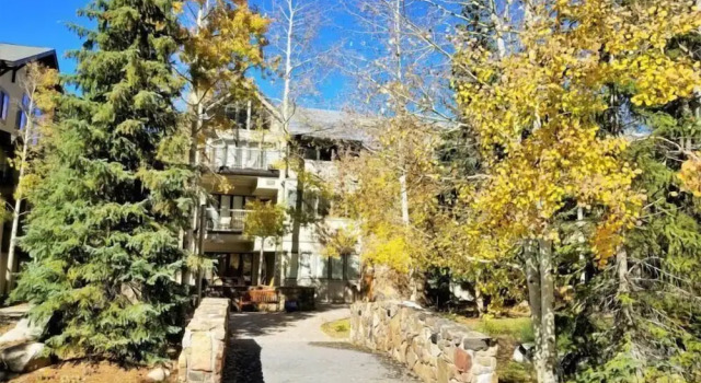 Номер Standard с 3 комнатами с балконом Ski In 3 Bedroom at Chateaux Dumont Keystone