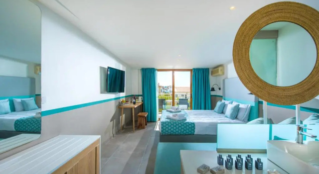 Трёхместный номер Standard Solimar Turquoise