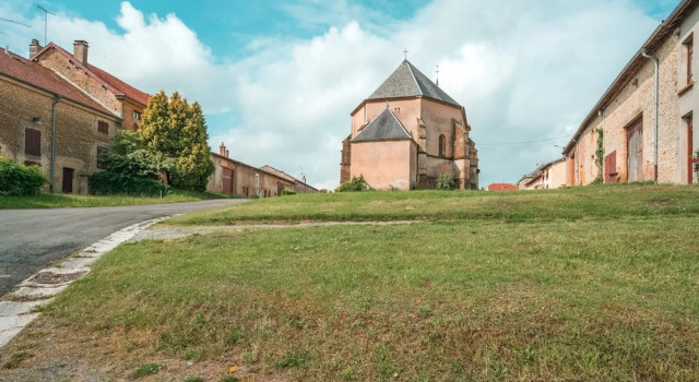 Cottage in Nouart Countryside, Reservar Casa de férias Nouart 