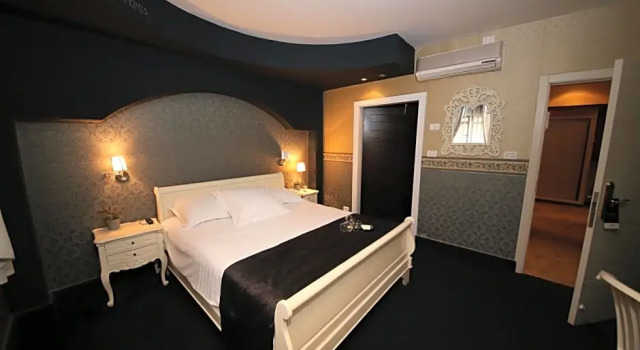 Номер Superior Villa Carmel Boutique Hotel