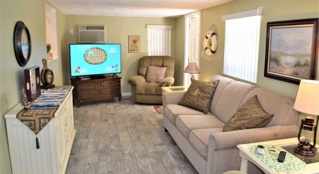 Just Another Day In Paradise 2 Bedroom Home