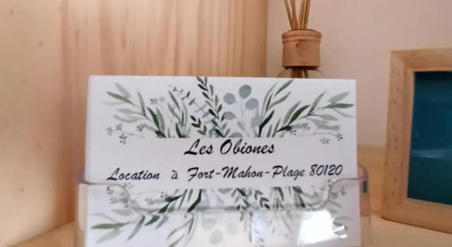 Студия Les Obiones, Fort Mahon Plage, magnifique studio cabine 4p vue latérale mer avec balcon , parking privé gratuit, wifi, classé 2 étoiles, exposition plein sud en Baie de Somme