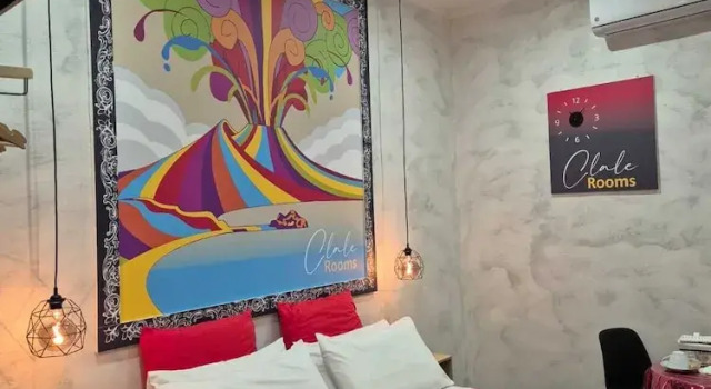 CLALE ROOMS, Забронировать Отель «постель и завтрак» Отели Неаполя с завтраком, рядом с Кафедральный собор Неаполя, Завтраки
