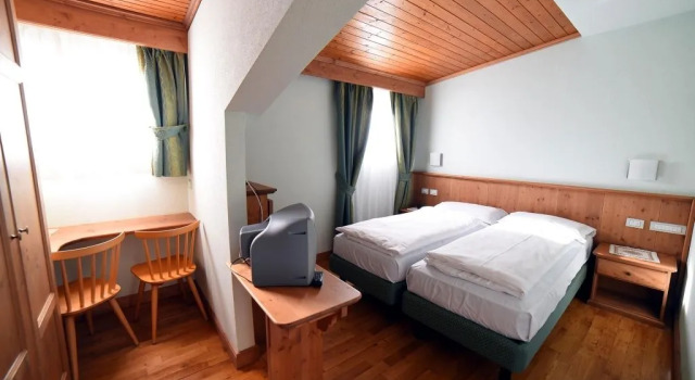 Sport Hotel Cristallo, Book Hotel Bormio Lombardiet