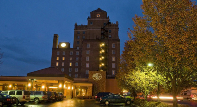 Marcus Whitman Hotel and Conference Center, Book Hotel Walla Walla 