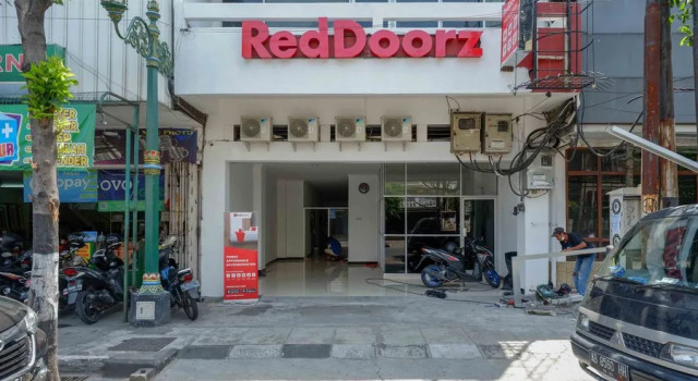 RedDoorz near Malioboro Area 2, Boek Hotel Mergangsan Timuran