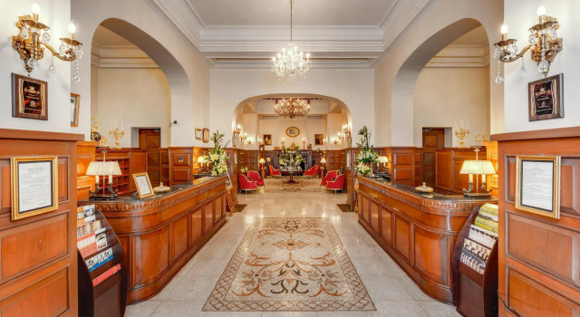 Dalat Palace Hotel, Book Hotel Da Lat Lam Dong