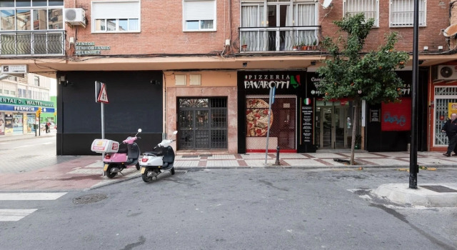 Simplistic Holiday Home in Málaga near Moorish Castle, Забронировать Отель Отели Малаги 3 звезды, рядом с Музей автомобилей и моды, 3*