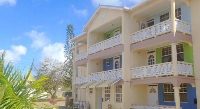 Peaceful Connexions Condo, Book Hotel Oistins Barbados