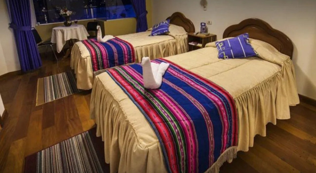 Hotel Lago Azul, Book Hotel Billige hoteller i La Paz Region