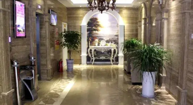 Zhoukou Xiangge Li Hotel, Book Hotel Zhoukou Henan