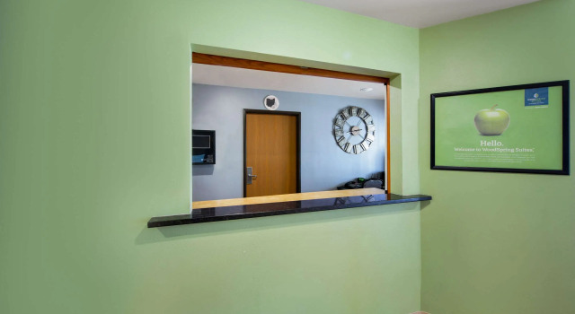 WoodSpring Suites Columbus Southeast, Buchen Sie Hotel Groveport Ohio