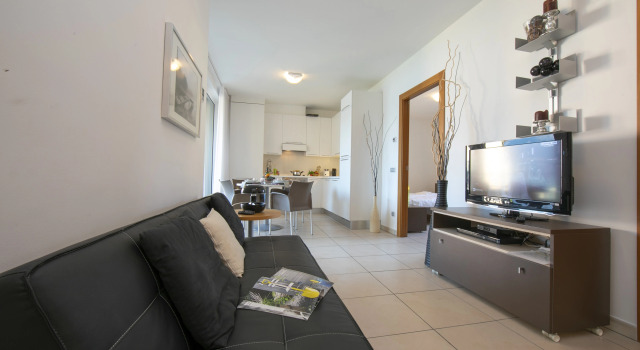 Vista di Maccagno Fantastico Pool - Happy Rentals, Prenota Hotel Maccagno Lago Maggiore