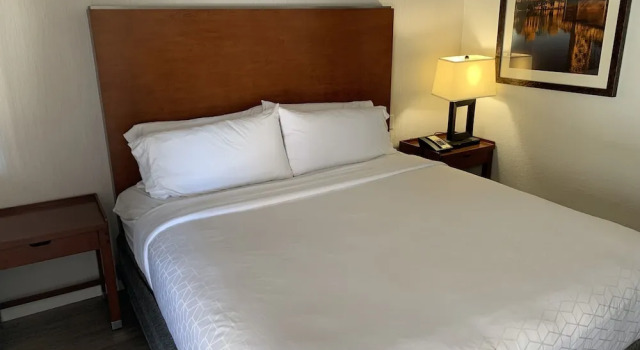 Двухместный номер Standard Super 8 by Wyndham San Jose Airport