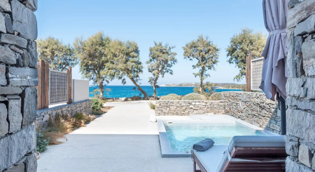 Люкс Paros Comfy Suites