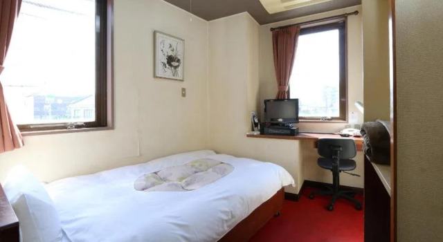 Business Hotel Sansei, Prenota Hotel Hotel a Kyushu con parcheggio, Parcheggio