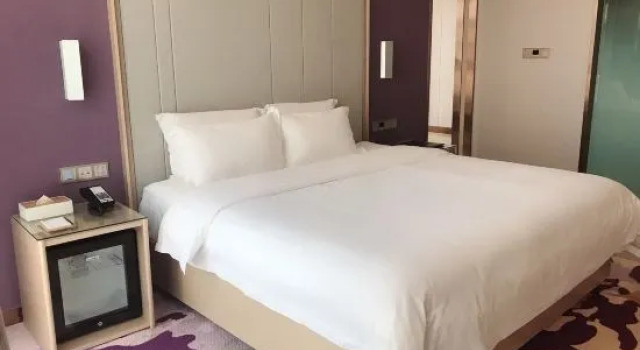 Люкс Deluxe Lavande Hotels·Linyi Yinan Junyue Shopping Center
