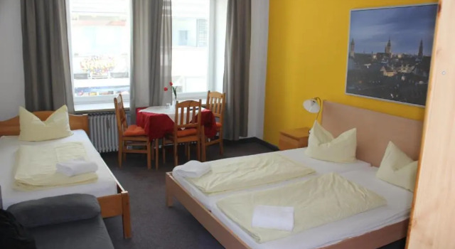 Трёхместный номер Standard Hotel Pension am Hauptbahnhof