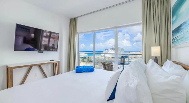 Апартаменты HH-2BStd614 - All shades of Blue OCEANFRONT luxury condo,