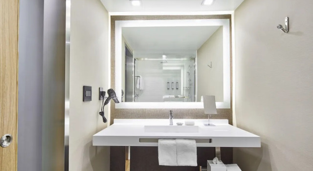 Двухместный номер Standard с видом на город AC Hotel by Marriott Orlando Lake Buena Vista