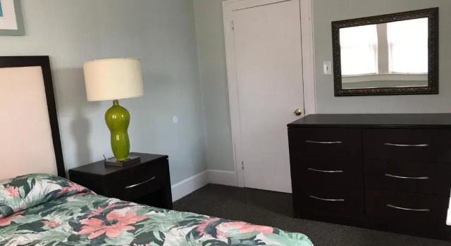 Апартаменты Mallard Apartments
