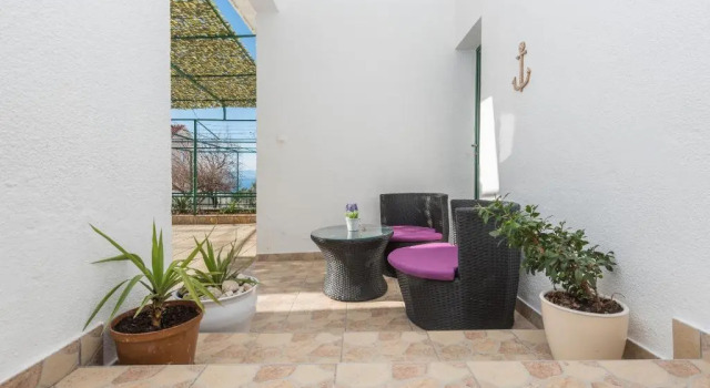 Апартаменты Apartment Ana Chill in Bast
