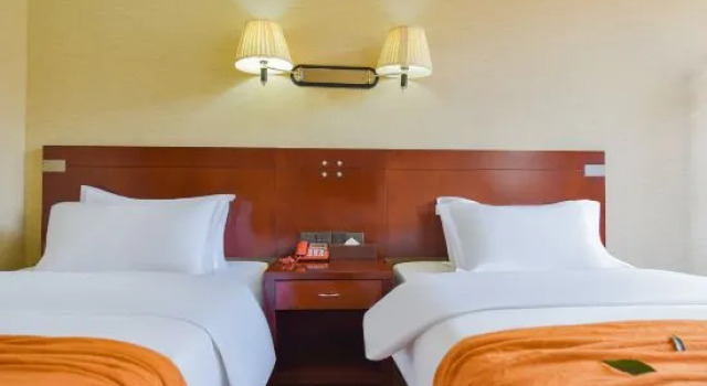 Двухместный номер Deluxe Hefeng Huarong Business Hotel