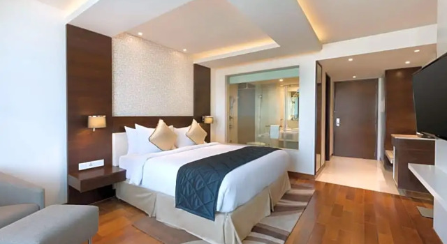 Двухместный клубный номер Standard Howard Johnson by Wyndham Bengaluru Hebbal