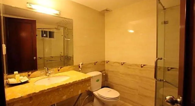 Номер Superior Thanh Uyen Hotel