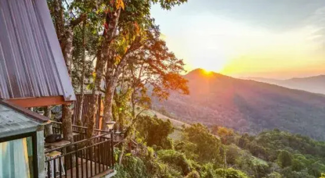 Люкс Deluxe ภูชี้ฟ้าอินน์ รีสอร์ท Phucheefainn Resort