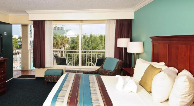Best Western PLUS - Grand Stand Inn & Suites