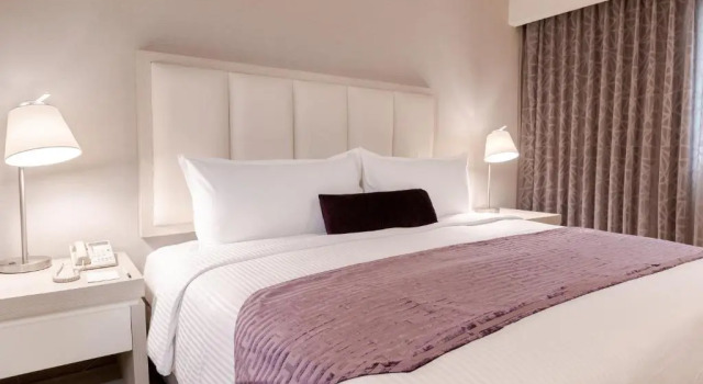 Двухместный номер Luxor Suite Antaris Galerias