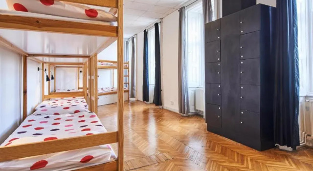 Кровать в общем номере (женский номер) B3 Hostel Budapest