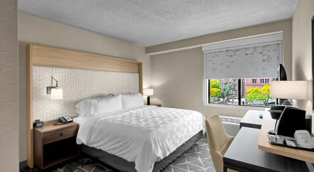 Двухместный номер Standard Holiday Inn & Suites Chicago-Downtown by IHG