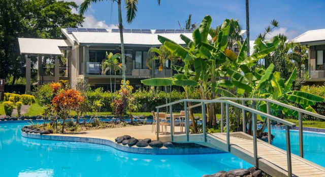 Номер Deluxe с видом на бассейн Iririki Island Resort & Spa