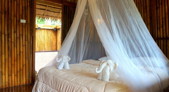 Khao Sok Jungle Resort, Забронировать Курортный отель Отели Южного Таиланда с парковкой, Парковка