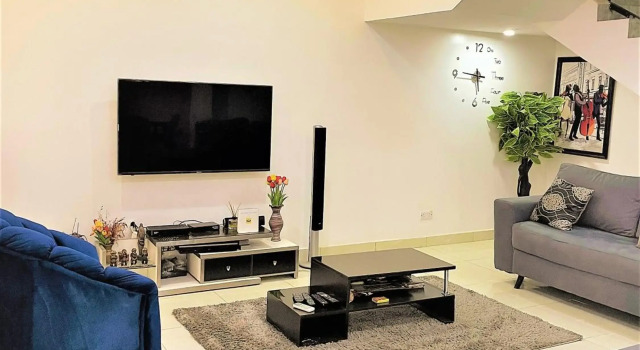 Entire serviced Two bedroom house Abuja - Six Stars apartment, Prenota Appartamento Hotel a Bwari con parcheggio, Parcheggio