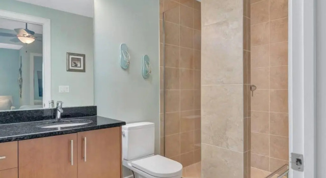 Апартаменты Turquoise Place 1005C ~ Luxurious Beachfront Condo w/ Private Hot Tub!