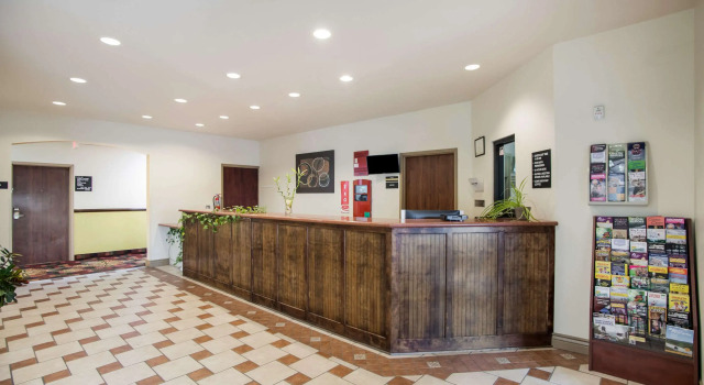Econo Lodge Anderson, Rezerwuj Hotel Anderson Ozark